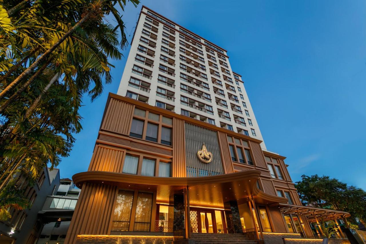 Amora Thapae Hotel Чиангмай Экстерьер фото